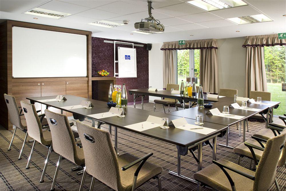 Express By Ihg Отель 3*