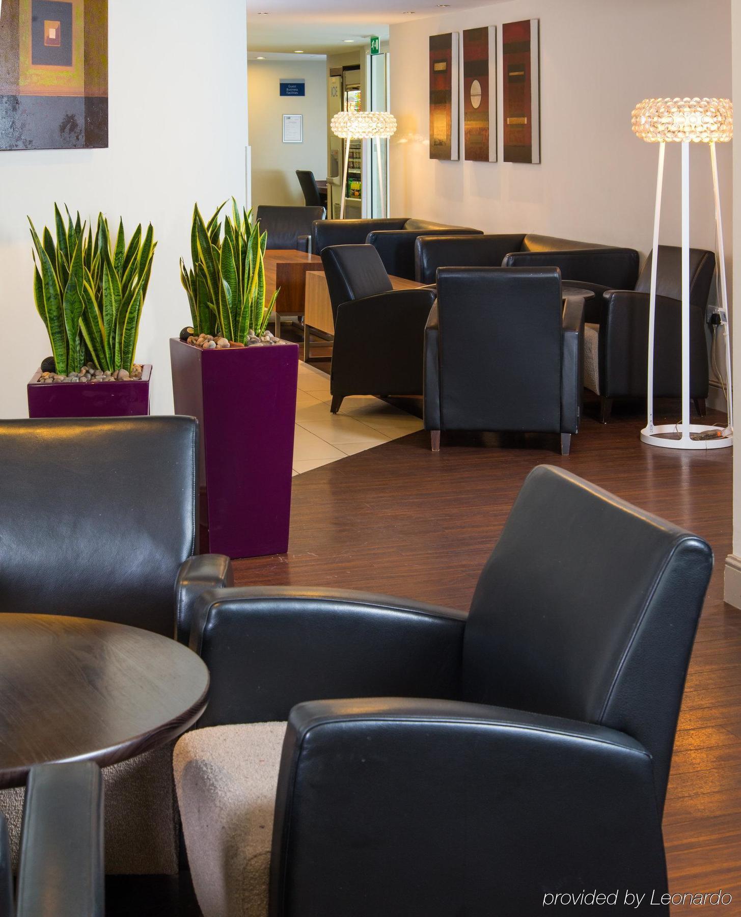 Express By Ihg 3* Стерлинг