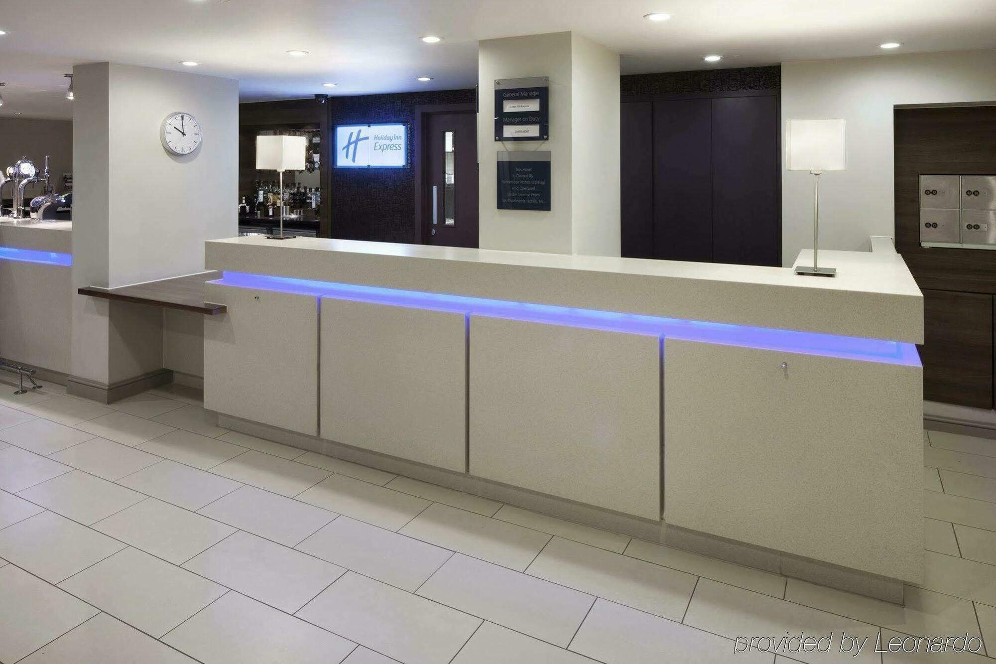 Express By Ihg Стерлинг